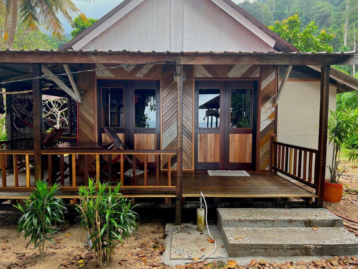 Swiss Cottage Tioman Kampong Ayer Batang Exteriör bild